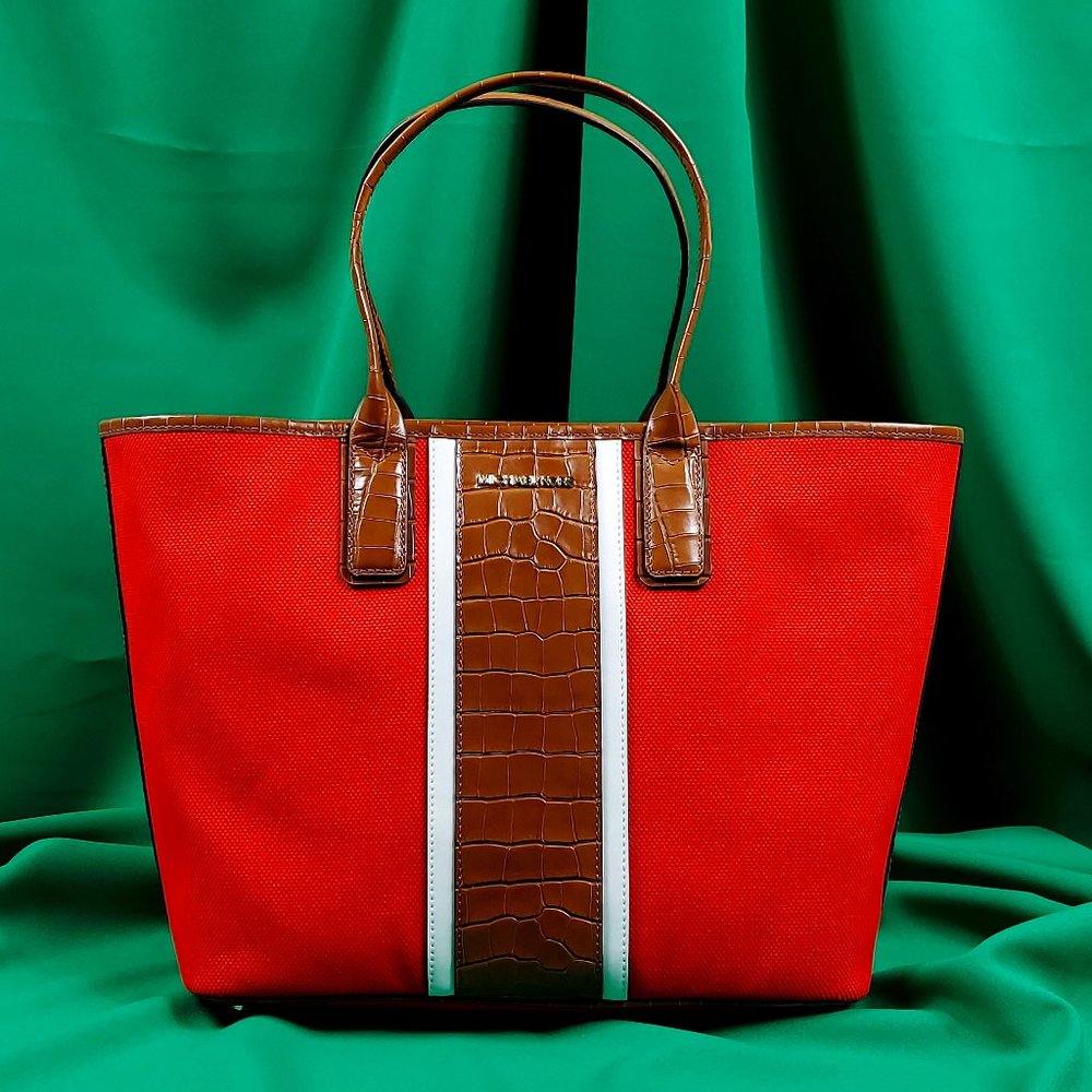 MICHAEL KORS**SOLD**